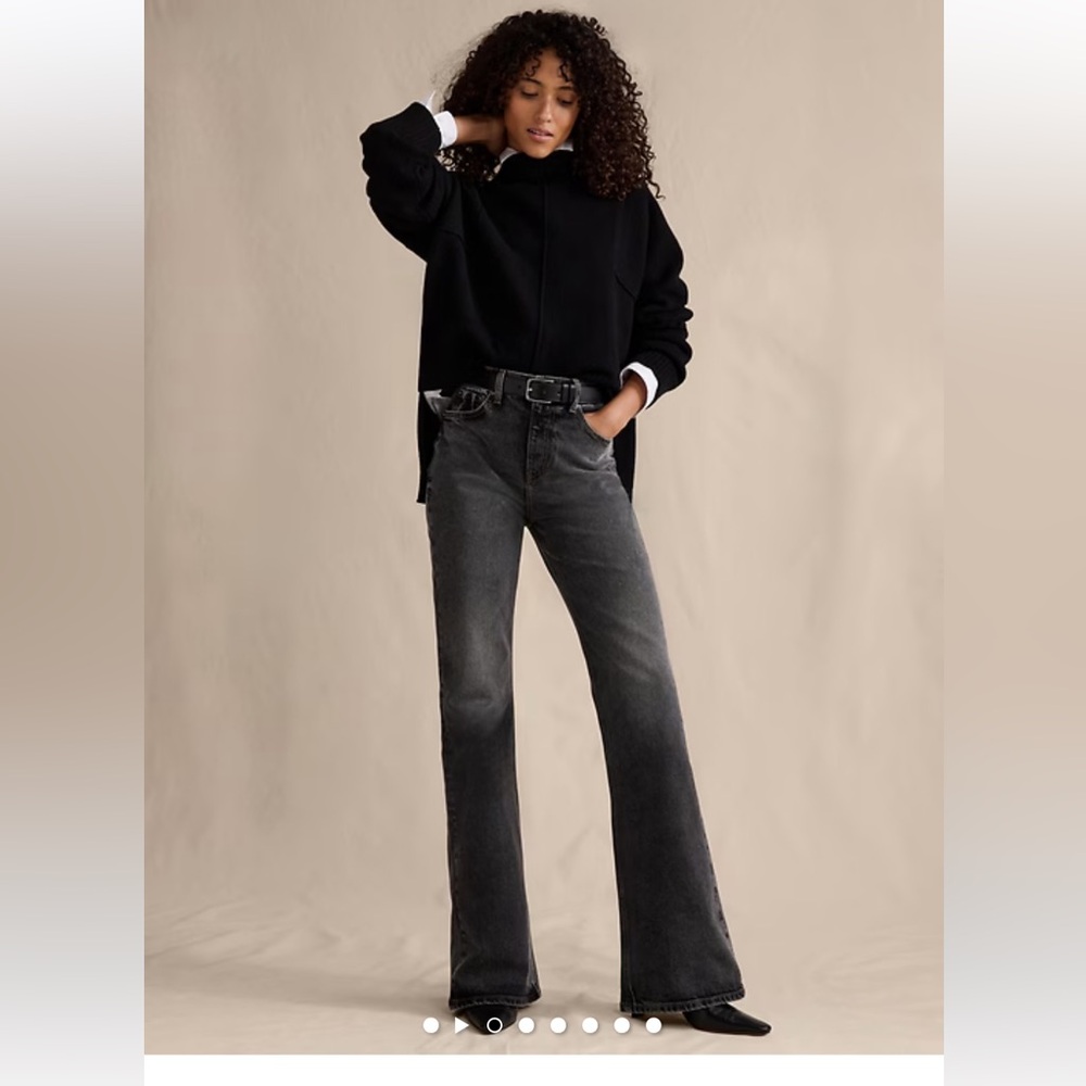 Banana Republic High Rise Bootcut Jeans - Picture 3 of 11